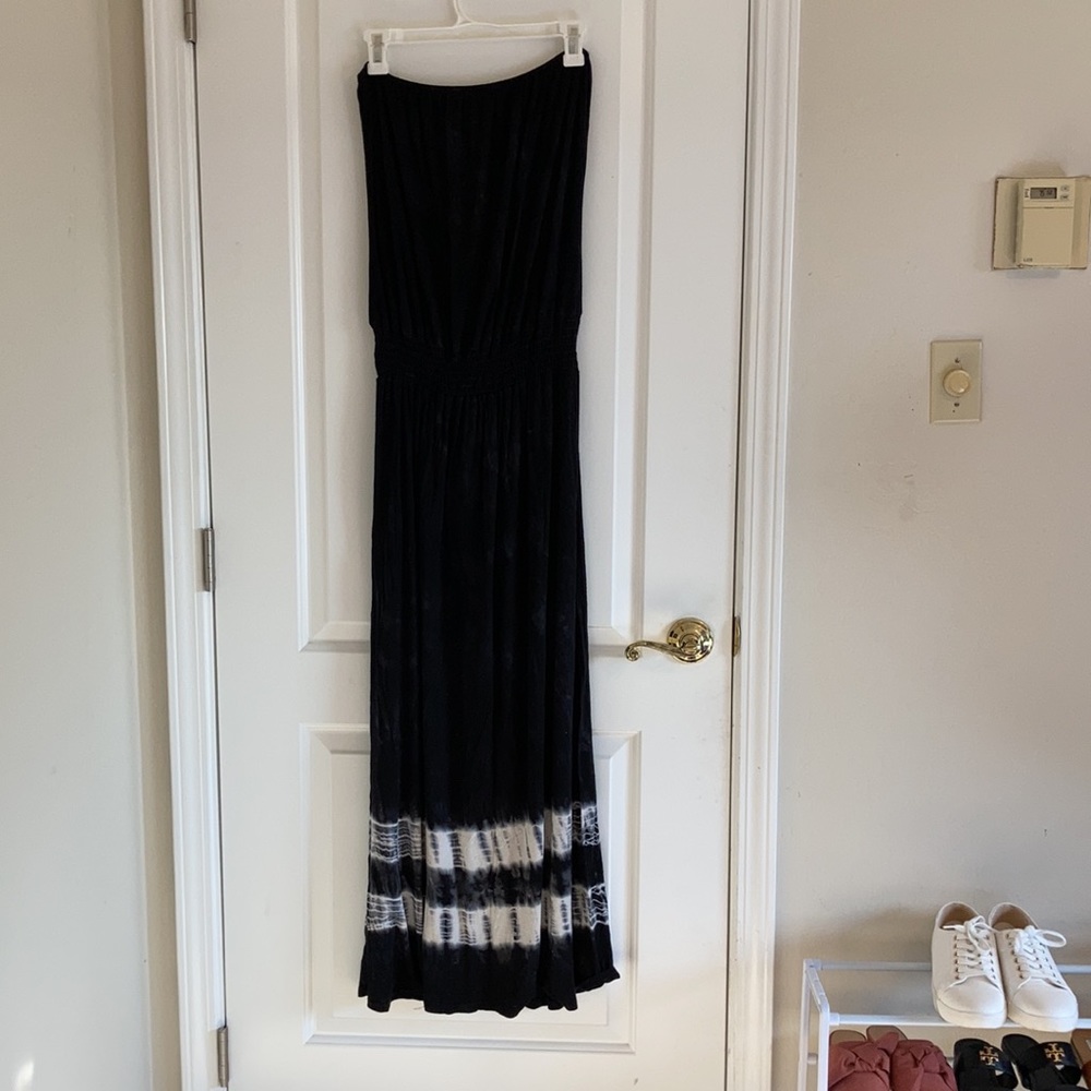 ENTI strapless black and white tie-dye maxi dress